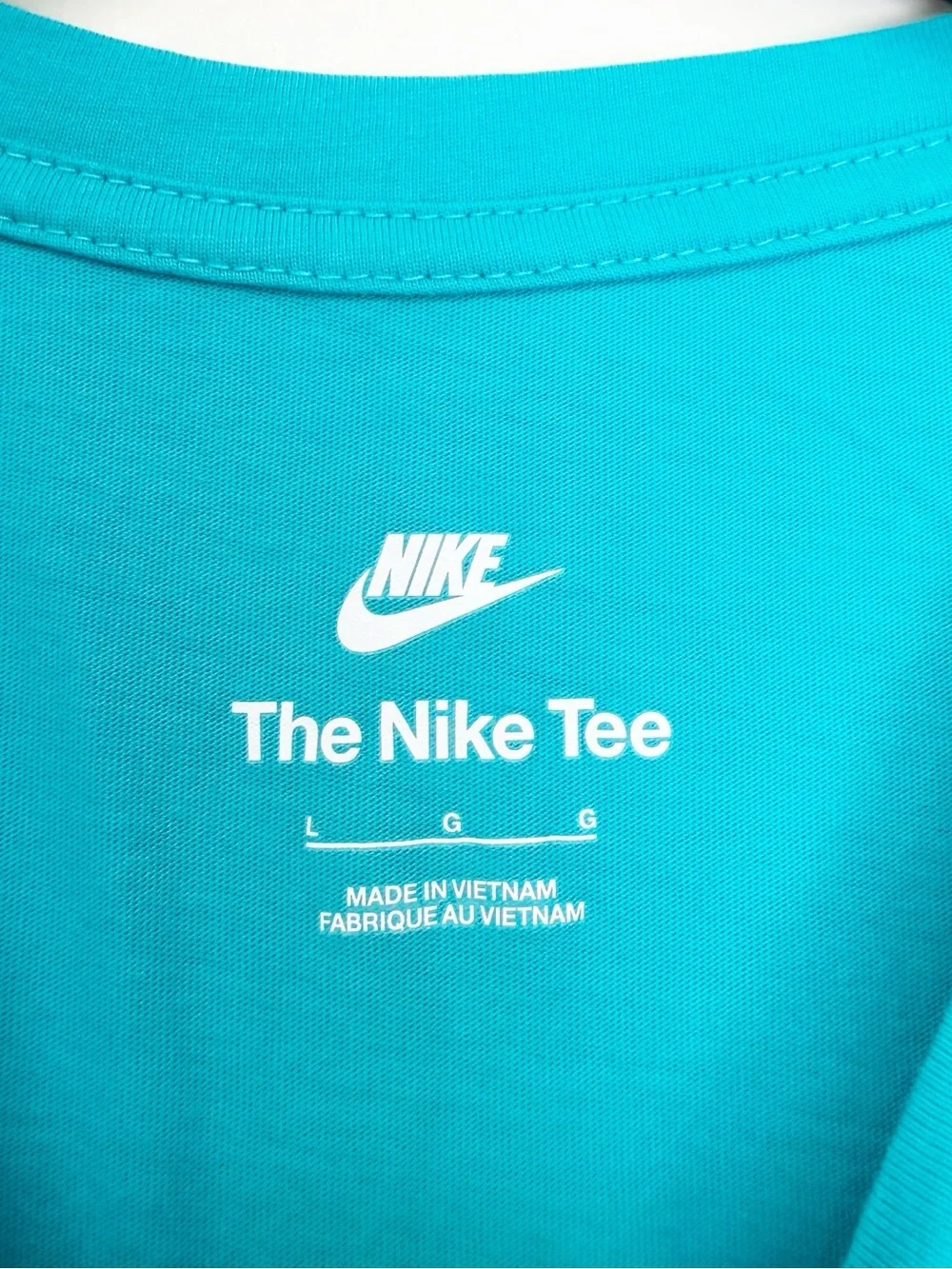 NIKE Teal Cropped Tank Top Tee Large